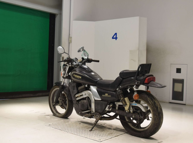 Мотоцикл Kawasaki ELIMINATOR 250SE с пробегом 7682 km