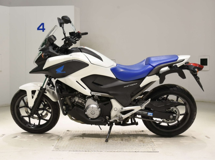 Мотоцикл Honda NC700XDLD с пробегом 68439 km