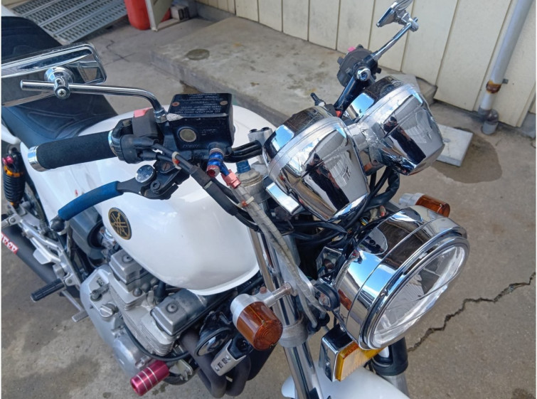 Мотоцикл Yamaha XJR400 с пробегом 47808 km