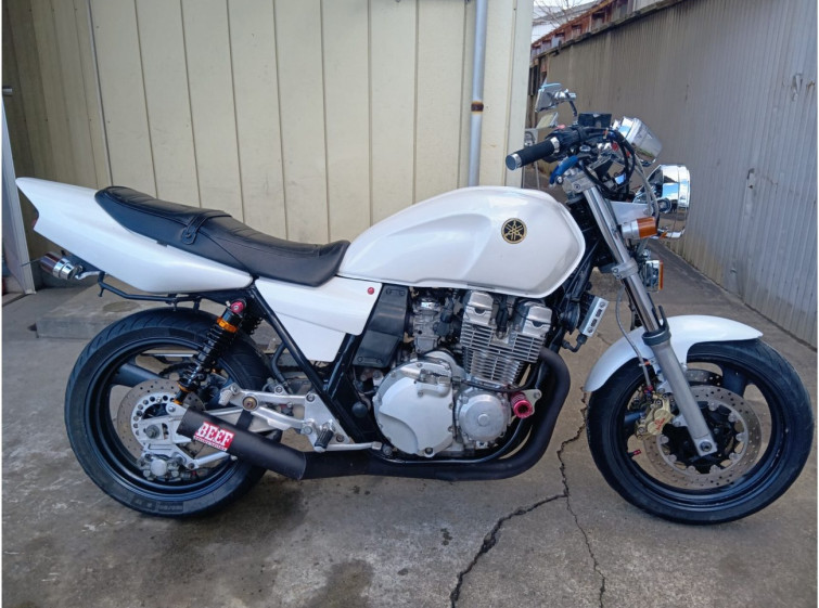 Мотоцикл Yamaha XJR400 с пробегом 47808 km