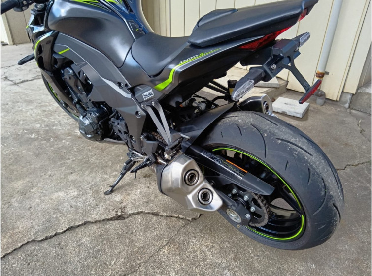 Мотоцикл Kawasaki Z1000 с пробегом 5077 km