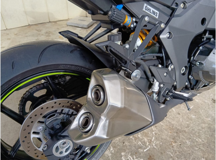 Мотоцикл Kawasaki Z1000 с пробегом 5077 km