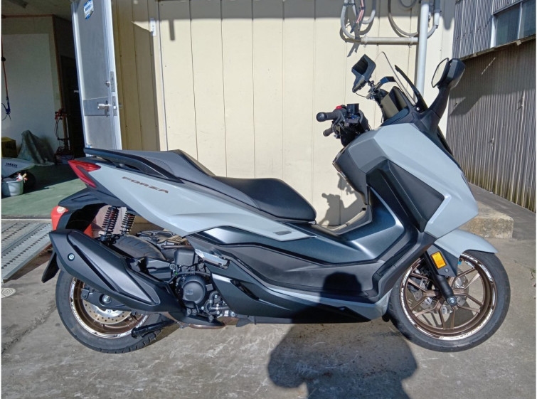 Мотоцикл Honda FORZA с пробегом 1893 km