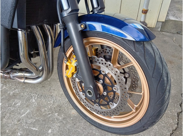 Мотоцикл Kawasaki ZRX1200 з пробігом 31979 km