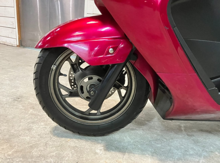 Мотоцикл Suzuki SKYWAVE 250SS с пробегом 8466 km