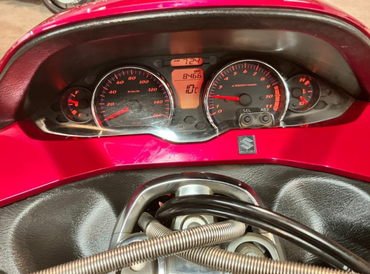 Мотоцикл Suzuki SKYWAVE 250SS с пробегом 8466 km