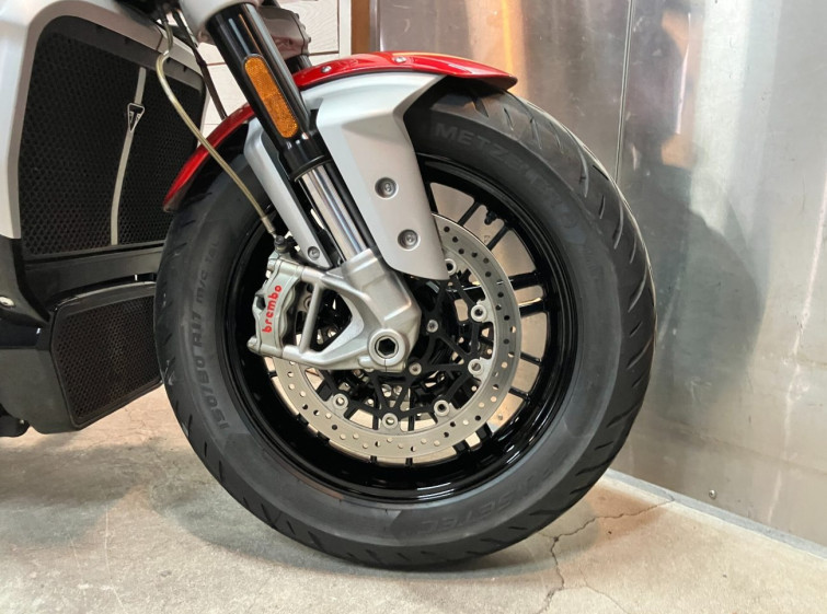 Мотоцикл Triumph ROCKET III R с пробегом 12554 km