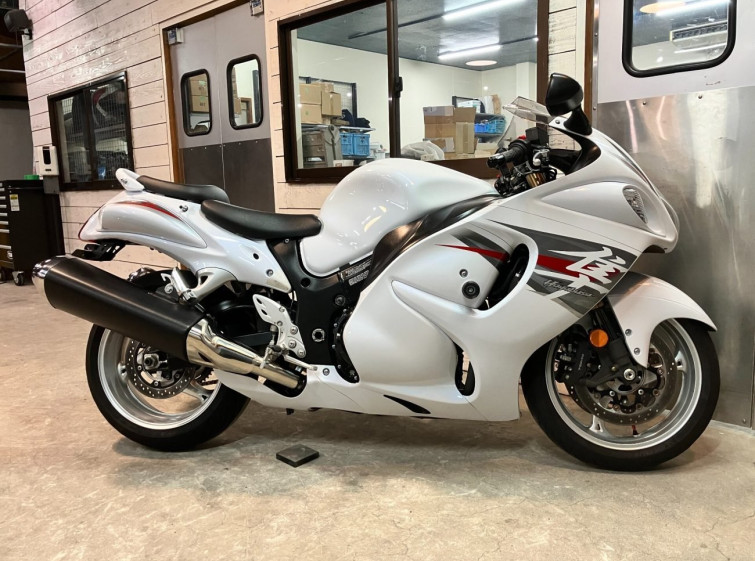 Мотоцикл Suzuki GSX1300R HAYABUSA с пробегом 11538 m