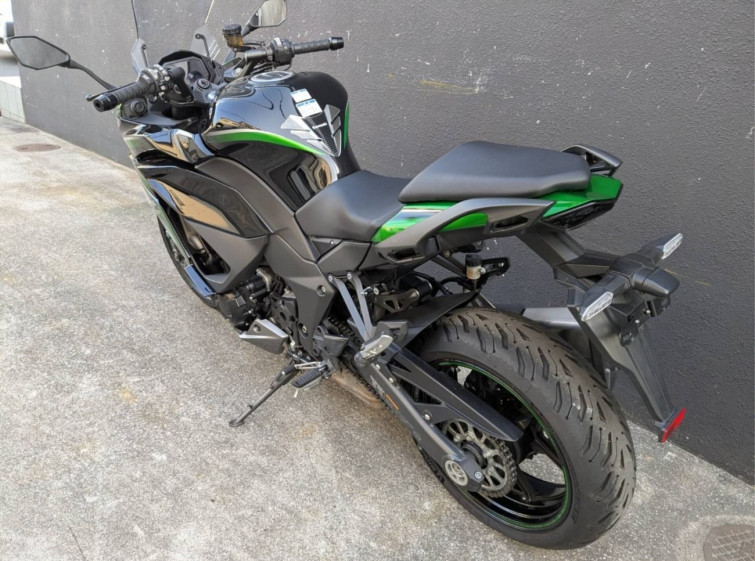Мотоцикл Kawasaki ninja 1000 sx с пробегом 24386 km