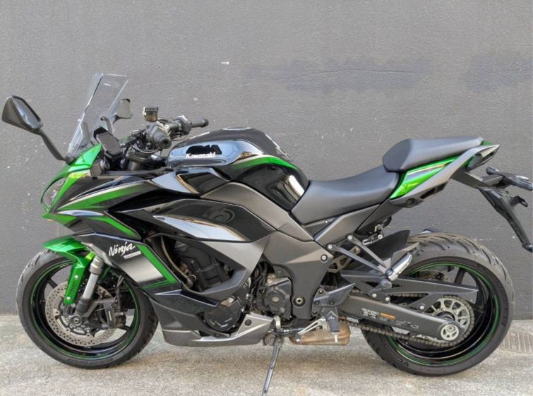 Мотоцикл Kawasaki ninja 1000 sx с пробегом 24386 km