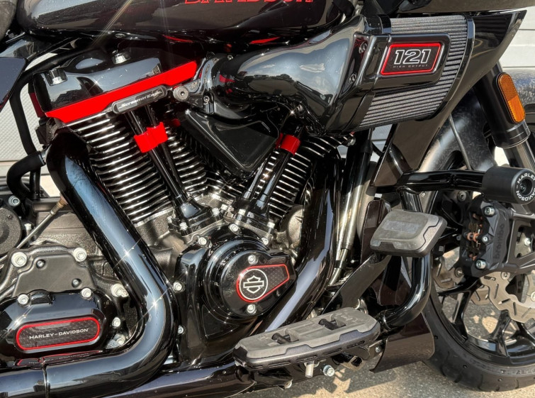 Мотоцикл HD FLTRXSTSE CVO з пробігом 1820 km