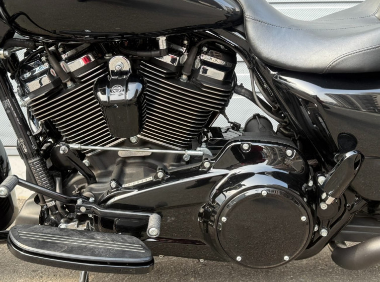 Мотоцикл HD SREET GLIDE FLHX1750 с пробегом 15680 km