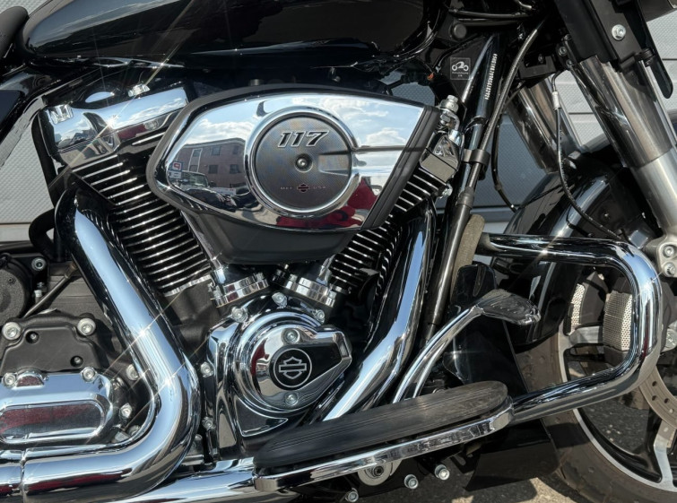 Мотоцикл HD SREET GLIDE FLHX1580 з пробігом 2287 km