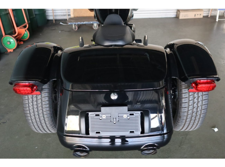 Мотоцикл HD FLTRT TRIKE с пробегом 1190 km