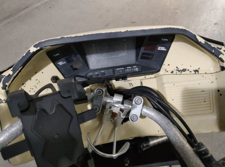 Мотоцикл Honda FUSION с пробегом 16716 km