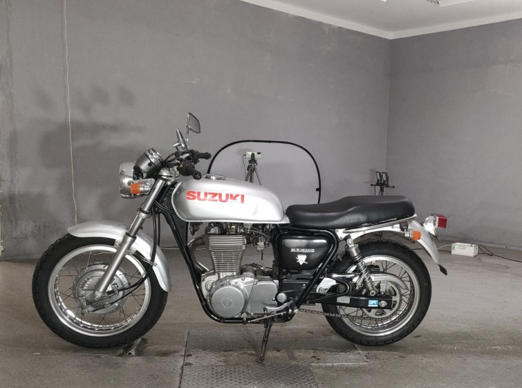Мотоцикл Suzuki ST400 TEMPTER с пробегом 27985 km