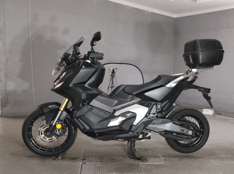 Мотоцикл Honda X-ADV750 з пробігом 11288 km