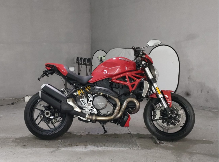Мотоцикл Ducati MONSTER 1200S з пробігом 23962 km