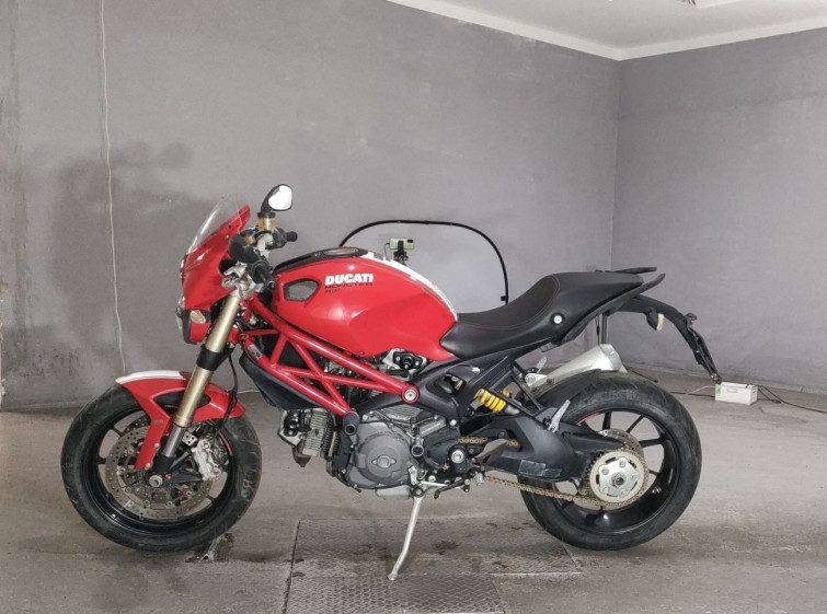 Мотоцикл Ducati MONSTER 1100EVO з пробігом 4516 km