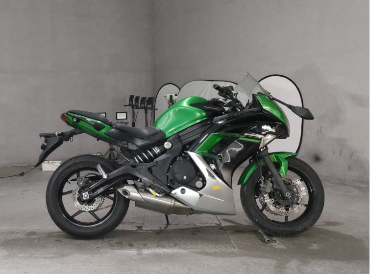 Мотоцикл Kawasaki NINJA400 з пробігом 22366 km