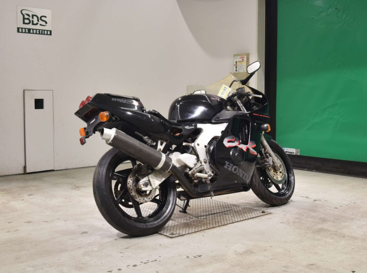 Мотоцикл Honda CBR250RR с пробегом 24972 km