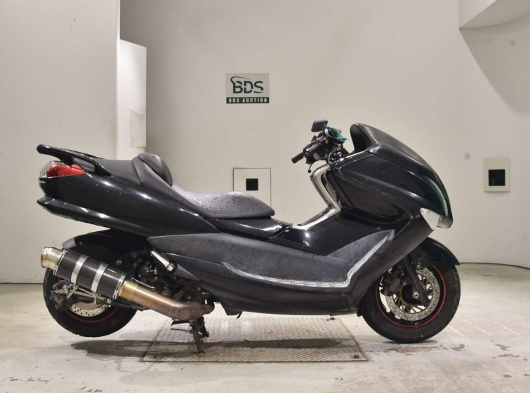 Мотоцикл Yamaha MAJESTY 250