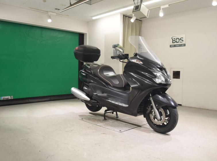 Мотоцикл Yamaha MAJESTY 400 з пробігом 8029 km