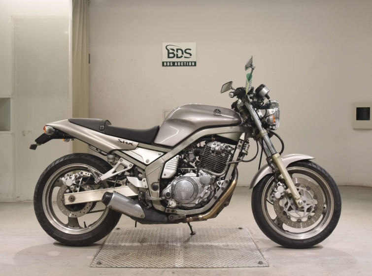 Мотоцикл Yamaha SRX400 з пробігом 39911 km