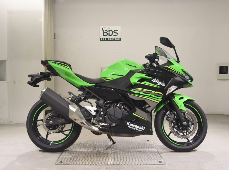 Мотоцикл Kawasaki NINJA400 з пробігом 3717 km