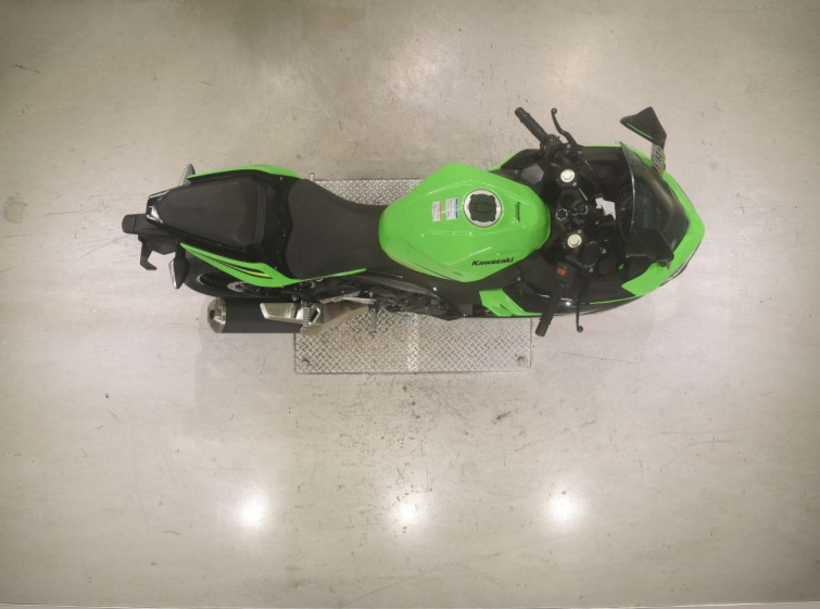 Мотоцикл Kawasaki NINJA400 з пробігом 3717 km