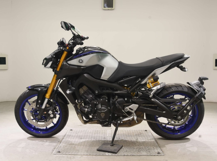 Мотоцикл Yamaha MT-09A SP