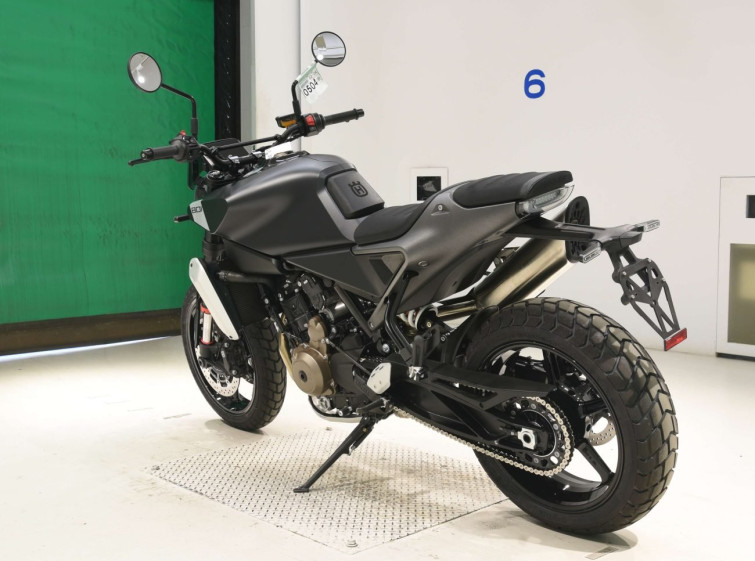 Мотоцикл Husqvarna SVARTPILEN 801 с пробегом 1 km
