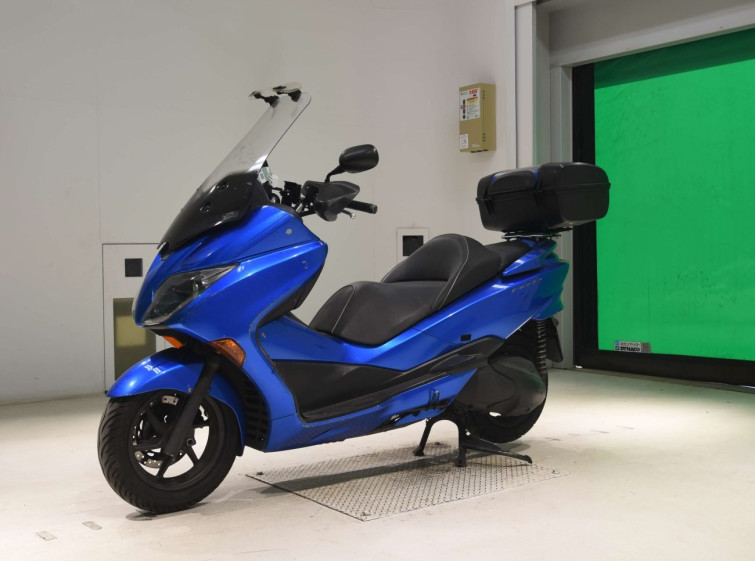 Мотоцикл Honda FORZA Z з пробігом 77338 km