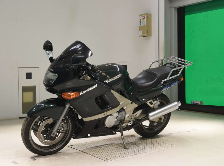 Мотоцикл Kawasaki ZZ-R400 з пробігом 39652 km