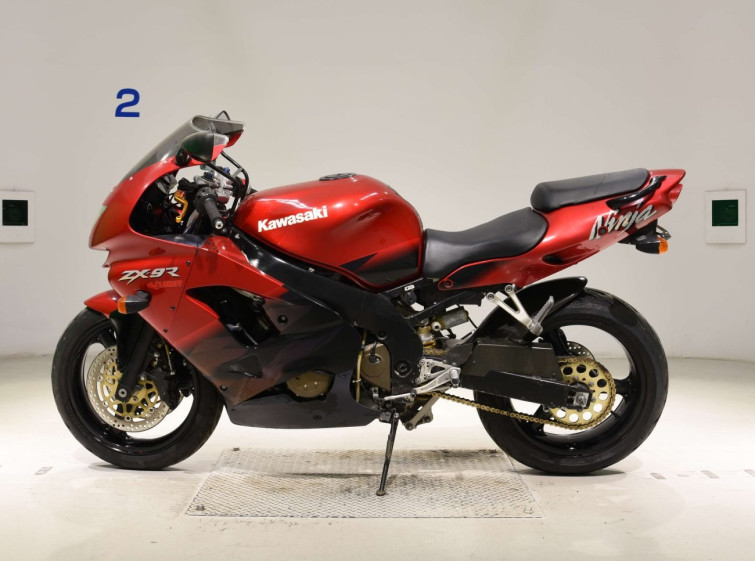 Мотоцикл Kawasaki NINJA ZX-9R з пробігом 26823 km