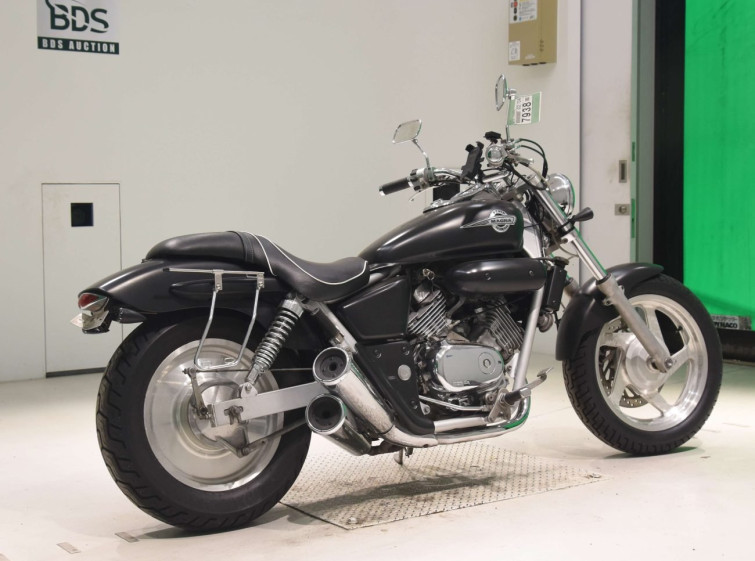Мотоцикл Honda MAGNA250 з пробігом 20977 km
