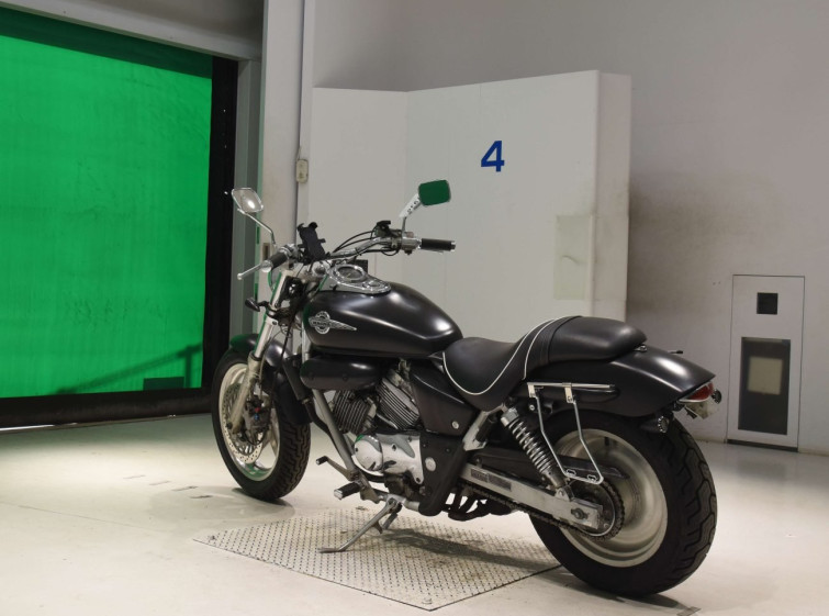 Мотоцикл Honda MAGNA250 з пробігом 20977 km