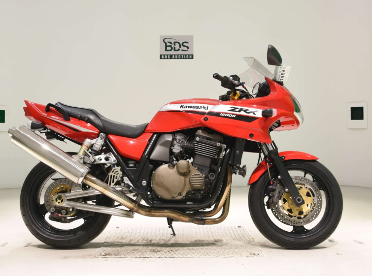 Мотоцикл Kawasaki ZRX1200S з пробігом 31694 km