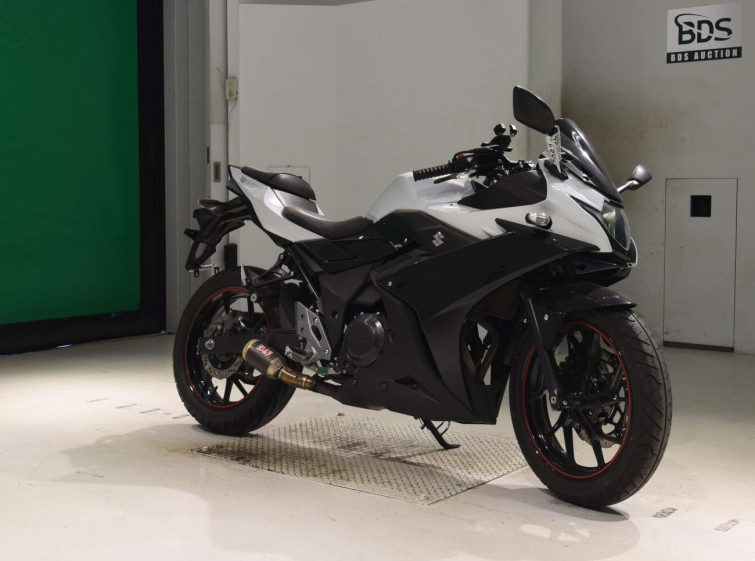 Мотоцикл Suzuki GSX250R з пробігом 19940 km