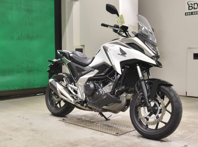 Мотоцикл Honda NC750X з пробігом 11417 km