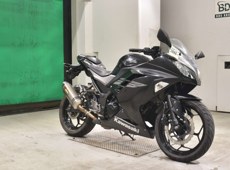 Мотоцикл Kawasaki NINJA250 з пробігом 19736 km
