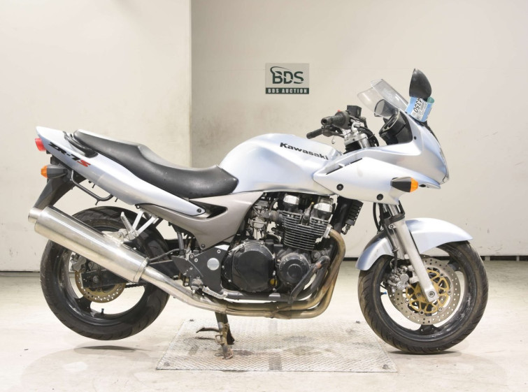 Мотоцикл Kawasaki ZR-7S з пробігом 39491 km
