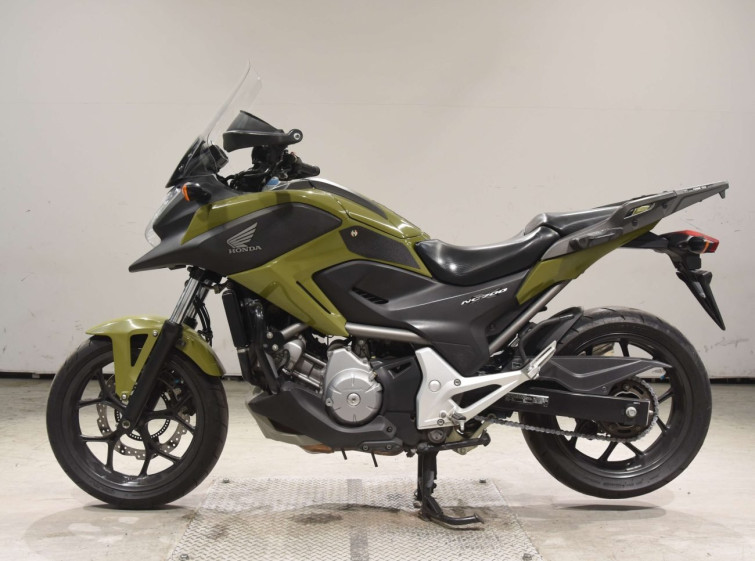 Мотоцикл Honda NC700X з пробігом 73931 km
