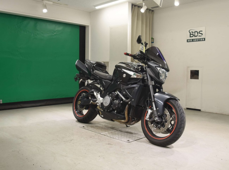 Мотоцикл Suzuki B-KING з пробігом 30051 km