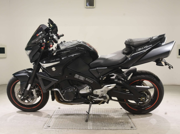 Мотоцикл Suzuki B-KING з пробігом 30051 km