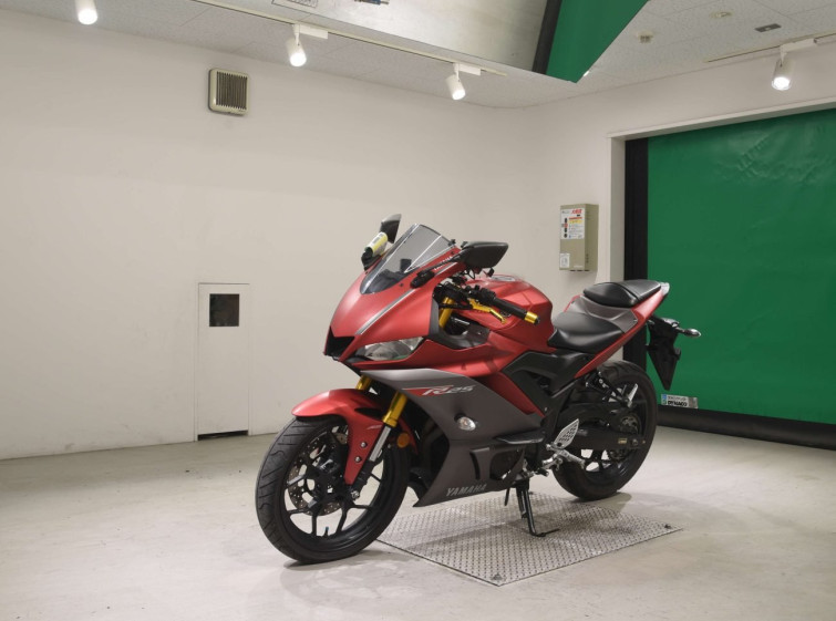 Мотоцикл Yamaha YZF-R25A з пробігом 21323 km