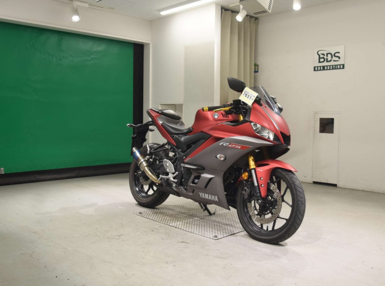 Мотоцикл Yamaha YZF-R25A з пробігом 21323 km