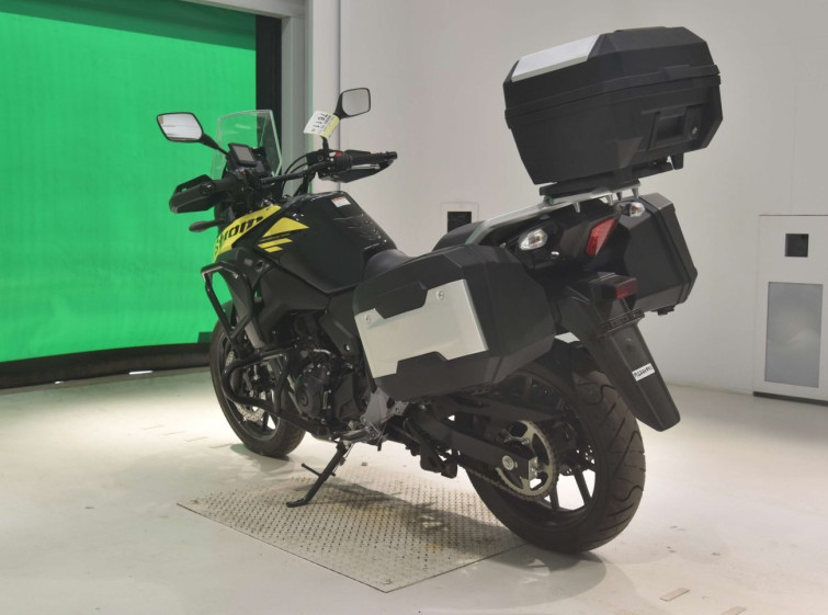 Мотоцикл Suzuki V-STROM DL250 з пробігом 602 km