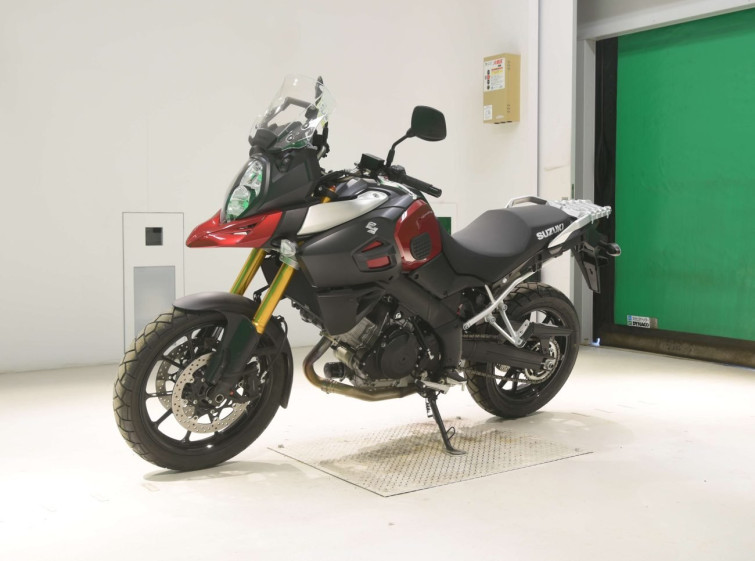 Мотоцикл Suzuki V-STROM DL1000 з пробігом 778 km
