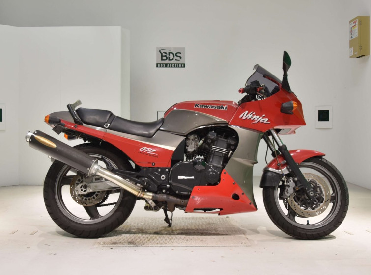 Мотоцикл Kawasaki GPZ900R с пробегом 44905 km